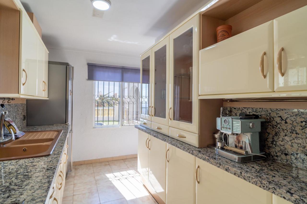 Villa Kenny Private Pool Casasol Nerja Exterior foto